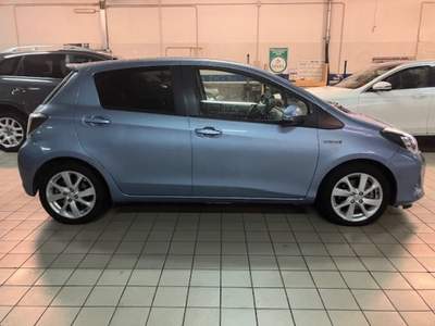 Toyota Yaris 1.5 Hybrid 5 porte Style     (Batterie nuove) Blu/Azzurro usata Cassino