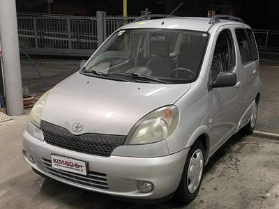 Toyota Yaris Verso  1.3 Benzina 86 CV Argento usata Frabosa Sottana