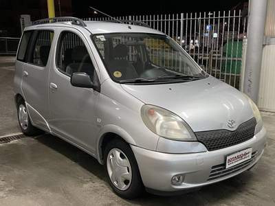 Toyota Yaris Verso  1.3 Benzina 86 CV Argento usata Frabosa Sottana