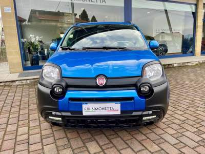 Fiat Panda 1.0 FireFly S&S Hybrid Pandina - KM0 Blu/Azzurro usata Cadrezzate con Osmate