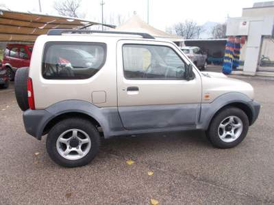 Suzuki Jimny 1.5 DDiS 4WD JLX Marrone usata Terni