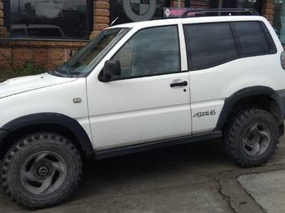 Nissan Terrano II 2.7 Tdi 3 porte Anniversary Bianco usata Roma