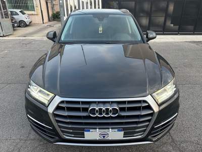 Audi Q5 2.0 TDI 150cv Business Sport Nero usata Fonte Nuova