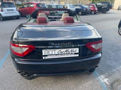 Maserati GranCabrio vettura meravigliosa , Motore Ferrari 430 Nero usata POTENZA