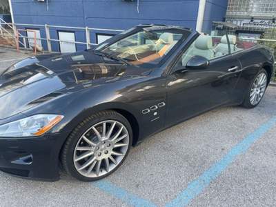 Maserati GranCabrio vettura meravigliosa , Motore Ferrari 430 Nero usata POTENZA