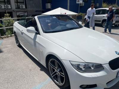 BMW Serie 3 320d tenuta manicalmente , tagliandi ufficiali Bianco usata Potenza
