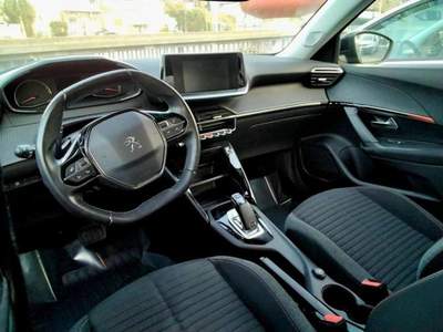 Peugeot 2008 PureTech 130 S&S EAT8 Active Pack Nero usata Rubano