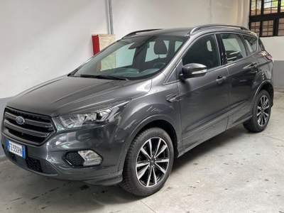 Ford Kuga 1.5 EcoBoost 120 CV S&S 2WD ST-Line Grigio usata Milano