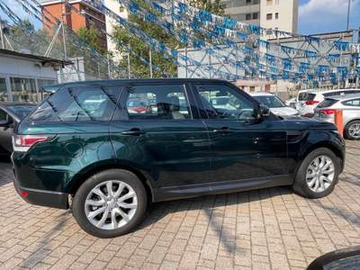 Land Rover Range Rover Sport 3.0 SDV6 SE Verde usata Milano