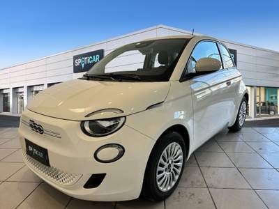 Fiat 500 Action Berlina 23,65 kWh Bianco usata Bologna
