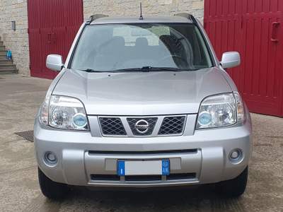 Nissan X-Trail Nissan X-Trail 2.2 Dci Argento usata Torremaggiore