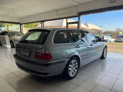BMW Serie 3 320d 320d Attiva automatica Grigio usata Alessandria