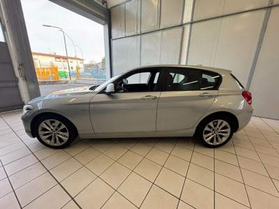 BMW Serie 1 116d 2.0 d 5p. Urban Argento usata COLOGNO MONZESE
