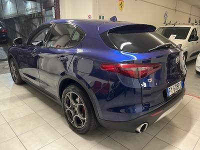 Alfa Romeo Stelvio 2.2 Turbodiesel 210 CV AT8 Q4 Lusso Blu/Azzurro usata Collegno