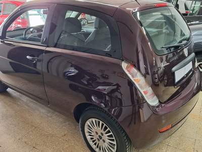 Lancia Ypsilon UNICO PROPRIETARIO Lilla usata OSTUNI