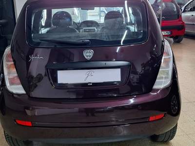 Lancia Ypsilon UNICO PROPRIETARIO Lilla usata OSTUNI