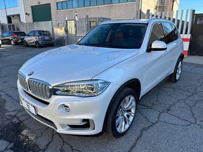 BMW X5 xDrive40d Luxury Bianco usata Fonte Nuova