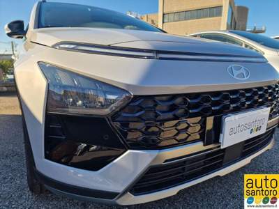 Hyundai Bayon 1.0 T-GDI Hybrid 48V iMT XLine Bianco usata Salerno