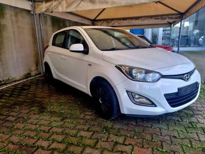 Hyundai i20 1.2 5p. Sound Edition Bianco usata Rubano