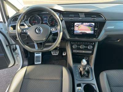 Volkswagen Touran 2.0 TDI 150 CV SCR DSG Active Bianco usata Castelnuovo Rangone