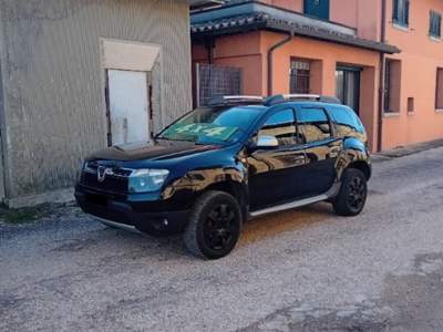 Dacia Duster 1.5 dCi 110CV 4x4 Lauréate Nero usata SANT'ANGELO IN VADO