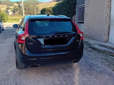 Volvo V60 D3 Geartronic Business Nero usata SANT'ANGELO IN VADO