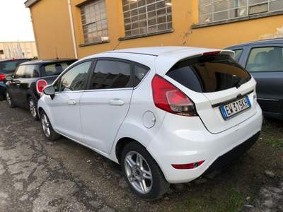 Ford Fiesta 1.4 5 porte Bz.- GPL Bianco usata San Lazzaro di Savena
