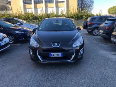Peugeot 308 1.6 8V e-HDi 112CV  5p. Access Marrone usata San Lazzaro di Savena
