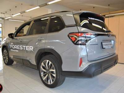 Subaru Forester 2.0i CVT Lineartronic MHEV PREMIUM usata Olbia