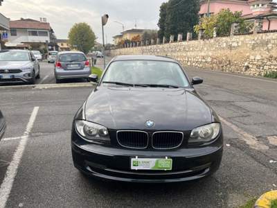 BMW Serie 1 118d d cat 5 porte Attiva DPF Nero usata RODENGO SAIANO