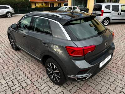 Volkswagen T-Roc 2.0 TDI  CAMBIO MANUALE GARANZIA 03/2025 Grigio usata Zugliano