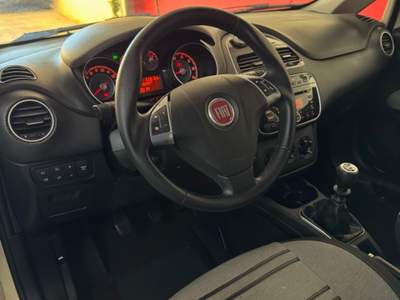 Fiat Punto Evo punto evo 5  Bianco usata Qualiano