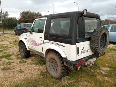 Suzuki SJ400/Samurai 1.3i cat Berlina De Luxe Grigio usata Canino