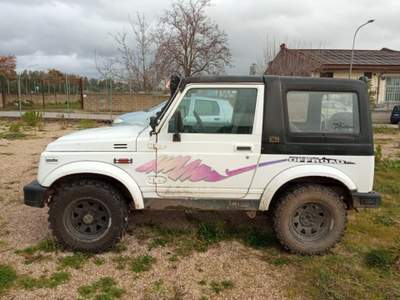 Suzuki SJ400/Samurai 1.3i cat Berlina De Luxe Grigio usata Canino