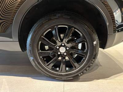 Land Rover Discovery Sport 2.0 TD4 180 CV HSE Luxury Nero usata Santa Maria di Licodia