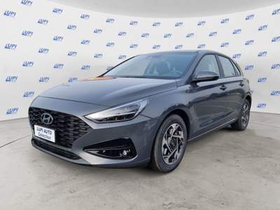Hyundai i30 1.0 T-GDI DCT 48V Business usata Pistoia