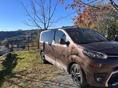 Toyota Proace luxury Marrone usata Celle Ligure