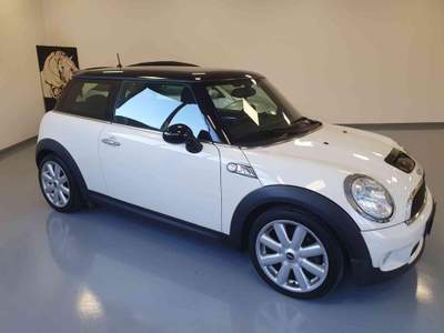 MINI Cooper 1.6 16V Cooper S Beige usata Longarone
