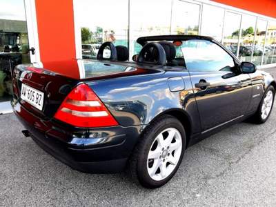 Mercedes-Benz SLK SLK 200 BENZ Blu/Azzurro usata Tezze sul Brenta