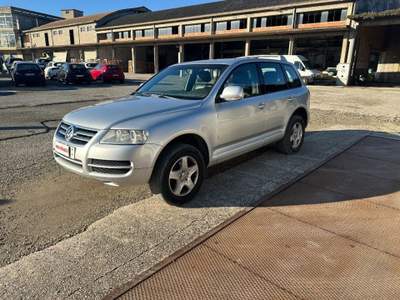 Volkswagen Touareg 2.5 R5 TDI AUTOMATIK  N1 4 POSTI.  NAVIG !!!! Argento usata SAVIGNANO SUL RUBICONE