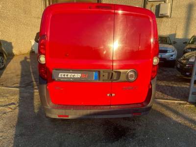 Fiat Doblò 1.6 mjt 16v Dynamic 105cv E5+ Argento usata Bollate