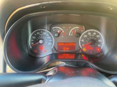 Fiat Doblò 1.6 mjt 16v Dynamic 105cv E5+ Argento usata Bollate