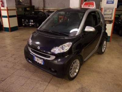 Smart ForTwo 1000 52 kW coupé passion Nero usata Pomezia