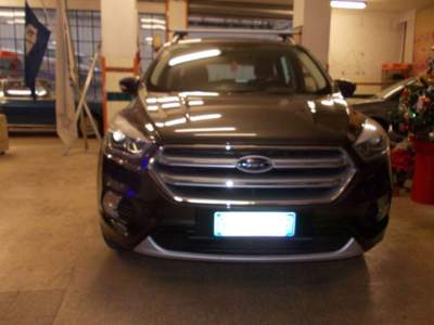 Ford Kuga 2.0 TDCI 150 CV S&S 4WD Powershift ST-Line Nero usata Pomezia