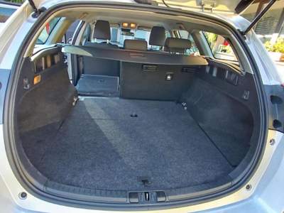 Toyota Auris 1.8 Hybrid Argento usata COMO