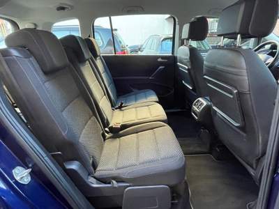 Volkswagen Touran 2.0 TDI 150 CV SCR DSG Comfortline Blu/Azzurro usata Castelnuovo Rangone
