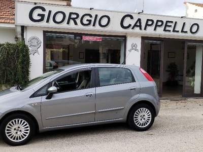 Fiat Grande Punto Grande  5p 1.4 sjt 16v Dynamic 95cv Grigio usata Ragusa