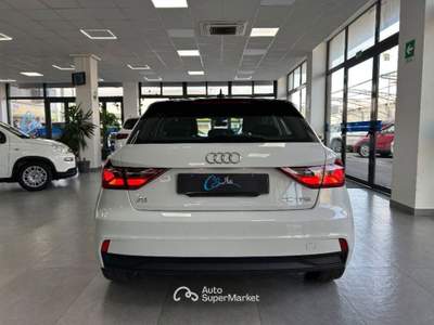 Audi A1 25 1.0 tfsi Business Bianco usata Carlentini