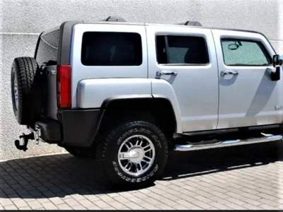 Hummer H3 MOTORE km0 Argento usata Varazze
