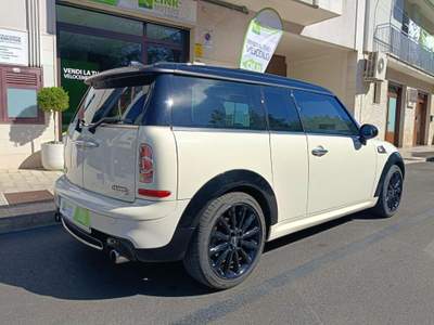 MINI Cooper Mini 1.6 16V Cooper S Clubman TETTO PANORAMICO Beige usata Putignano